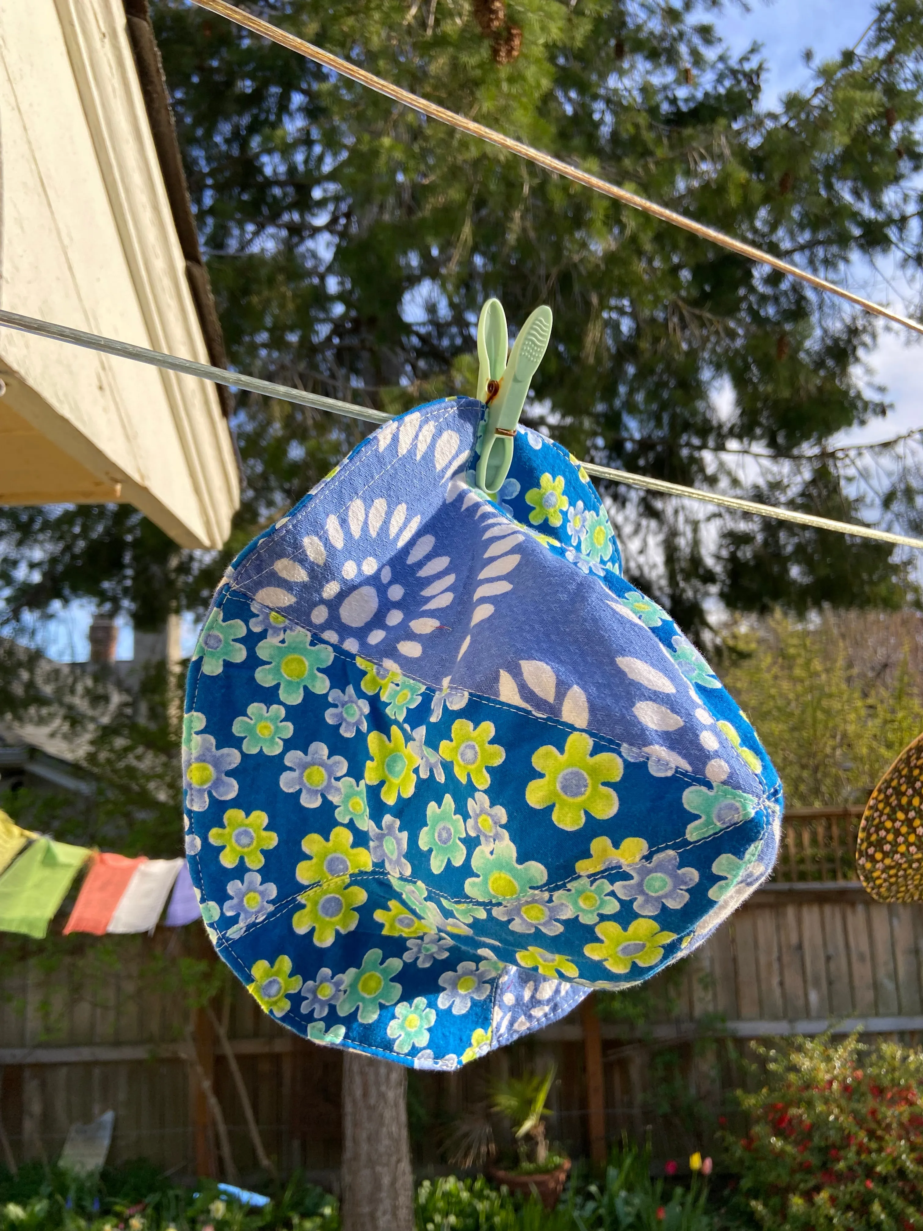 “Groovy” Kids ‘Petal’ Sunhat