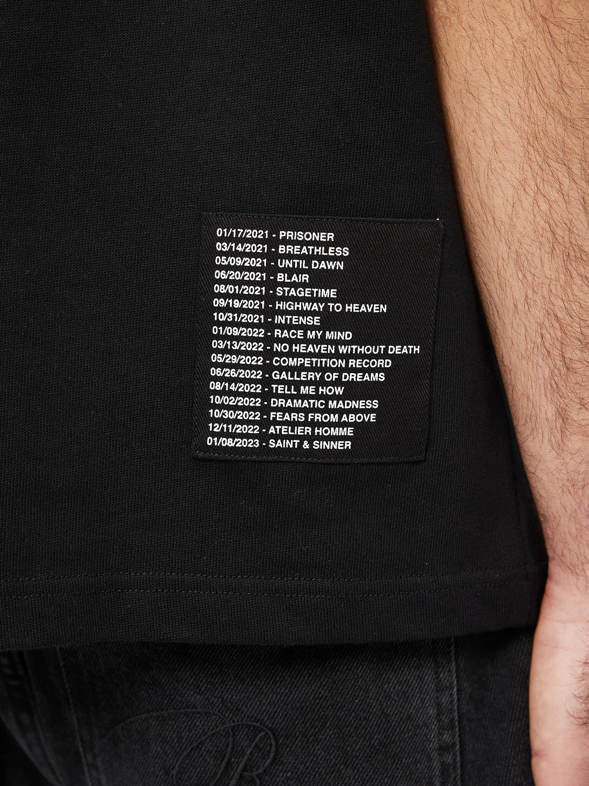 T-SHIRT OFFICIAL UNIFORM- BLACK/WHITE